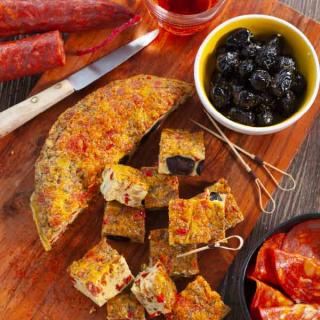 Spanish omelette with peppers and chorizo Spanish omelette with peppers and chorizo